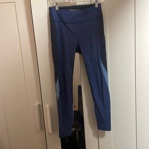 Outdoor voices leggings